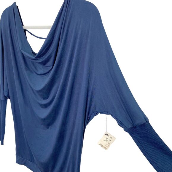 AKIRA Chicago Red Label Womens Sz M Blue Faux Suede Blouse Open Back Dolman Slve - Picture 2 of 11